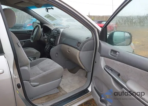 2006 Toyota Sienna Le z USA, uszkodzony, nr VIN 5TDZA23C46S529785